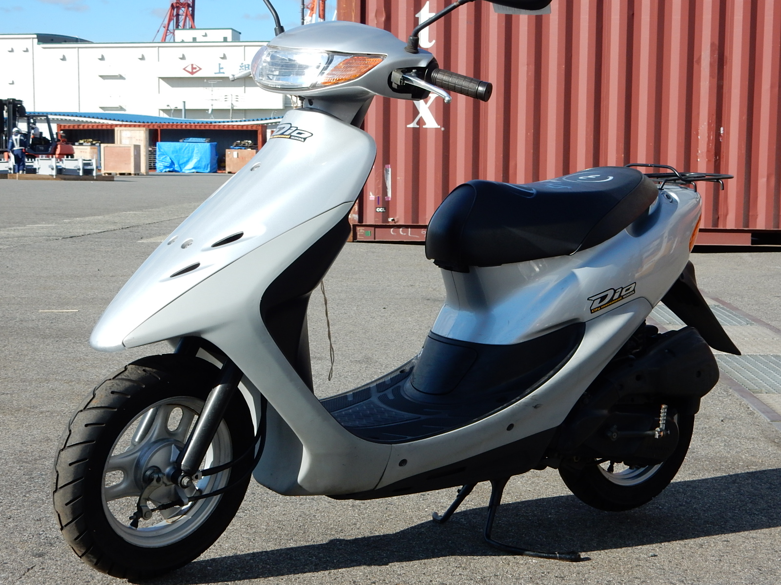 Honda dio фото. Мопед Хонда дио. Скутер Honda Dio. Скутер Honda Dio af 27. Скутер Хонда дио АФ 34.